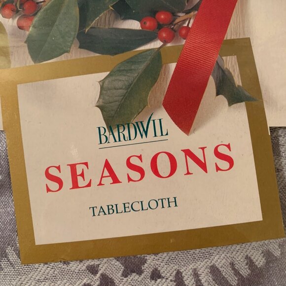 SEASONS TABLECLOTH NWOT - Picture 2 of 5